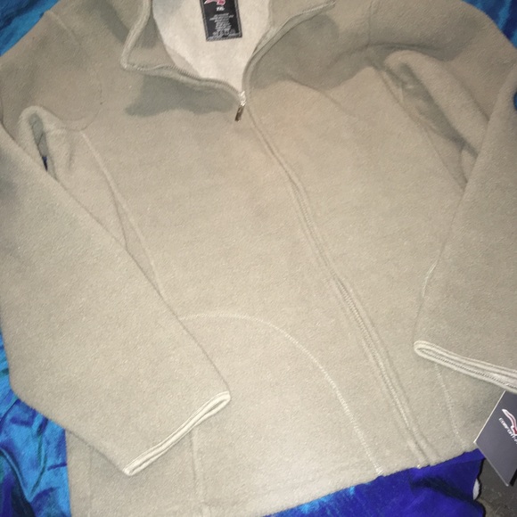 COMFORT FIT FLEECE JACKET - Picture 7 of 7